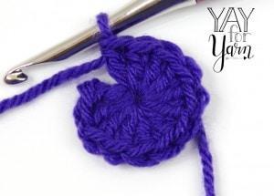 Example of how the Magic Circle method looks better for beginning a piece worked in the round from the center out.