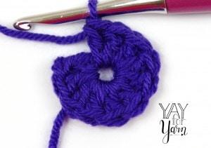 Example of circle begun with a ring of chains